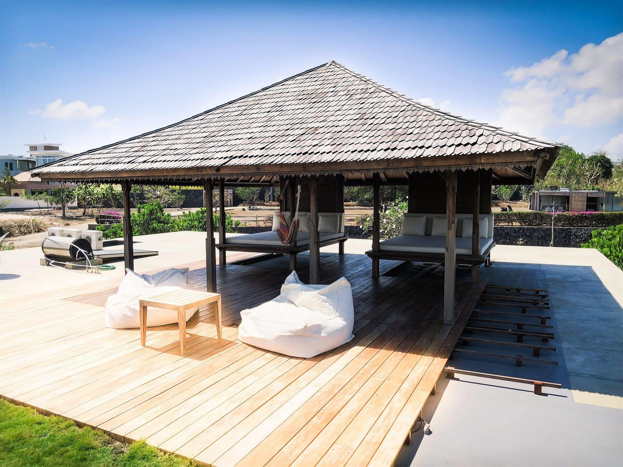 Jimbaran Balangan Beach Front Villa Nakar Pecatu Exteriör bild